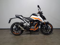 390 DUKE ABS