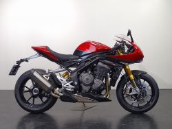 SPEED TRIPLE 1200 RR