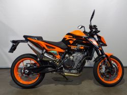 890 DUKE GP