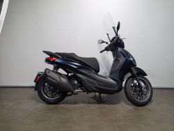 BEVERLY 400 S
