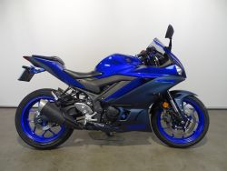 YZF-R3