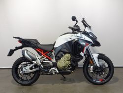 MULTISTRADA V4 S TRAVEL & RADA