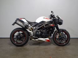 SPEED TRIPLE RS