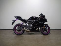 YZF-R7