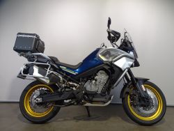800 MT TOURING