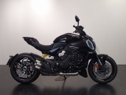 DIAVEL V4