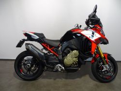 MULTISTRADA V4 PIKES PEAK