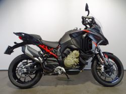 MULTISTRADA V4 S GRAND TOUR