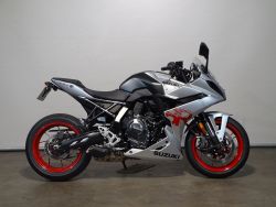GSX-8R