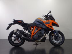 1290 SUPER DUKE GT