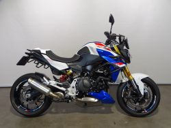 F 900 R