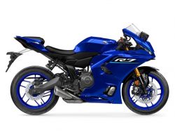 YZF-R7