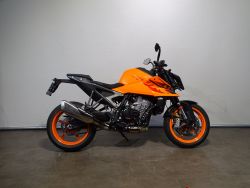 990 DUKE