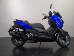 X-MAX 300 ABS