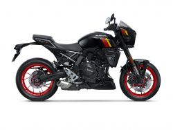 GSX-8TT