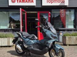 ADX 125