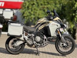 Multistrada 1260 ENDURO SAND