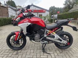 Multistrada V4 S-Travel&Rader