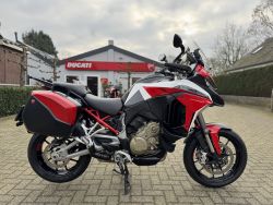 Multistrada V4 S-Travel&Rader