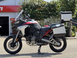 Multistrada V4 S-Rally Travel&