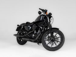 IRON 883