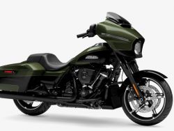 FLHX Street Glide Black Trim -