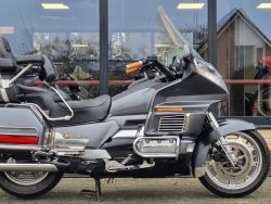 GL 1500 Gold Wing GL1500 wing