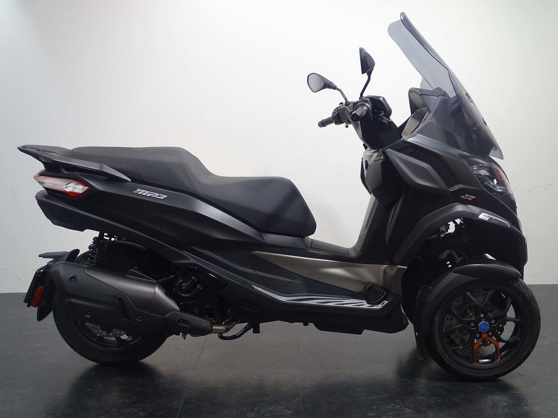 Te Koop Piaggio Mp Exclusive Hpe Bikenet