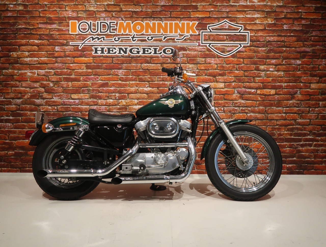 te-koop-harley-davidson-xlh-883-hugger-sportster-bikenet