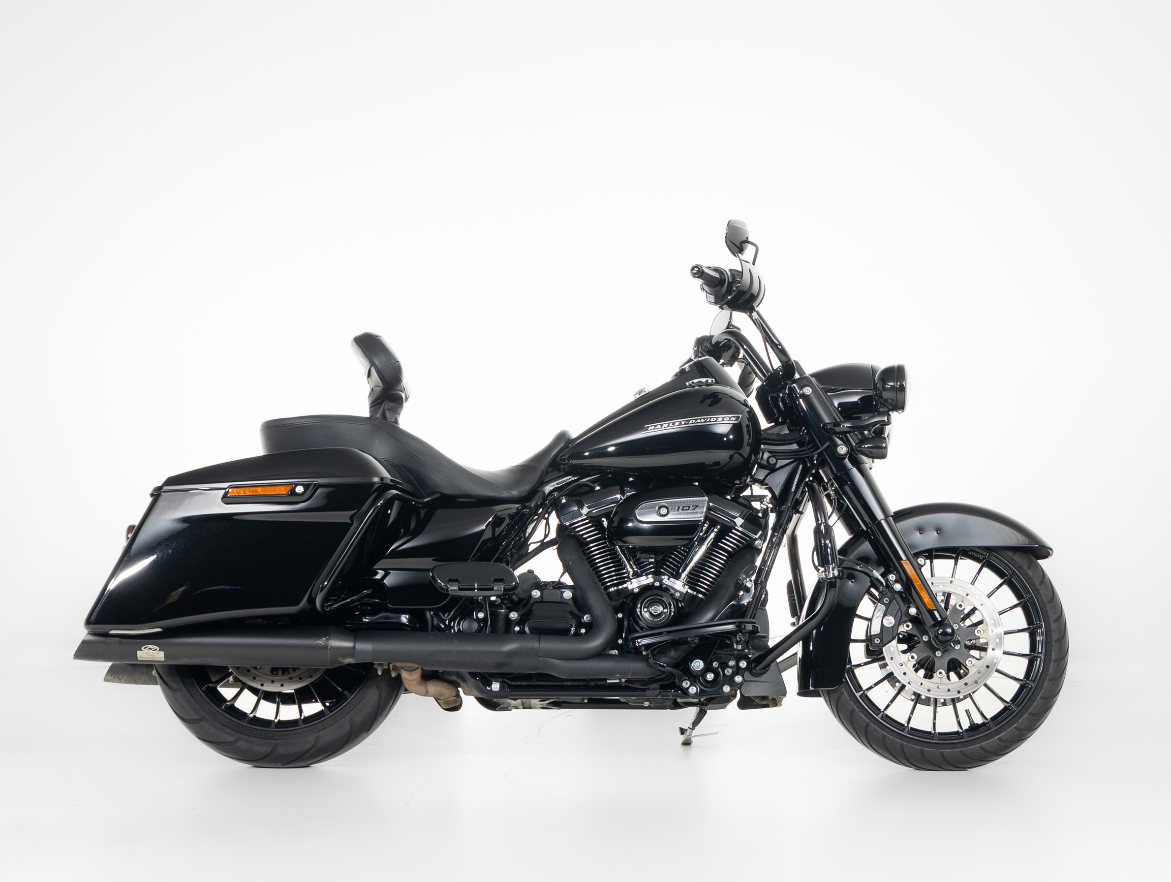 HARLEY-DAVIDSON FLHRXS Road King Special Vivid