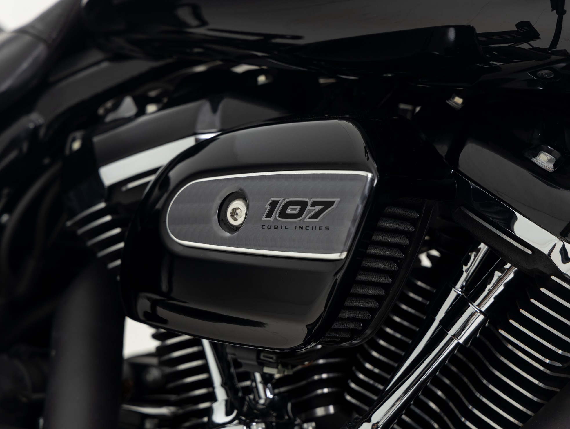 HARLEY-DAVIDSON FLHRXS Road King Special Vivid