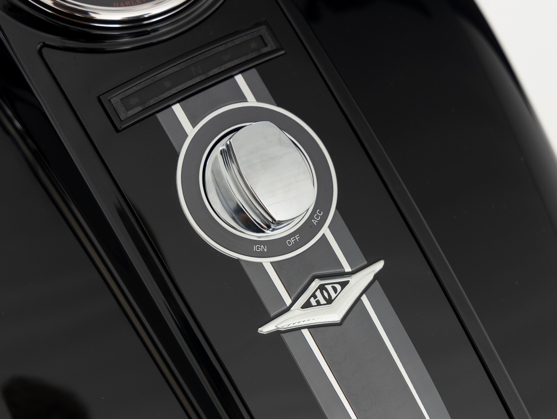 HARLEY-DAVIDSON FLHRXS Road King Special Vivid