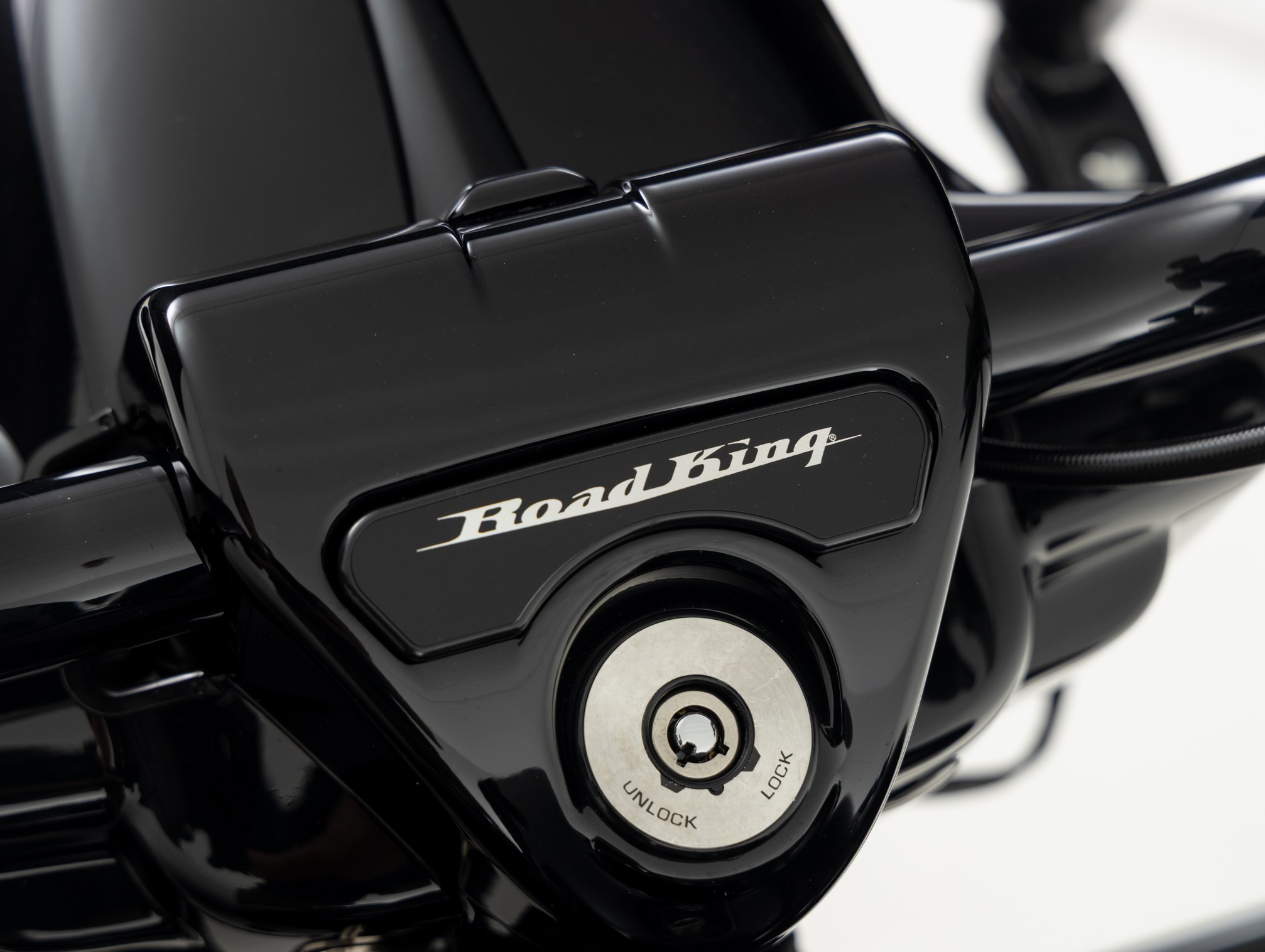 HARLEY-DAVIDSON FLHRXS Road King Special Vivid