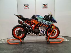 RC 390 R