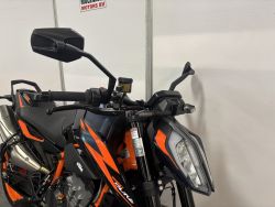 KTM 890 DUKE R ABS