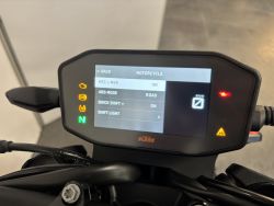 KTM 890 DUKE R ABS