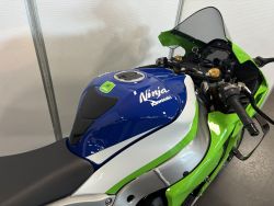 KAWASAKI ZX-10R 40th Anniversary Editio