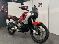 MV AGUSTA ENDURO VELOCE EAS