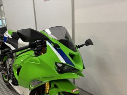 KAWASAKI Ninja ZX 6 R