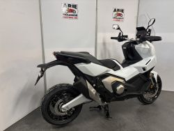 HONDA X-ADV 750