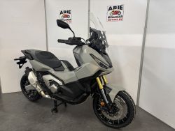 HONDA X-ADV 750