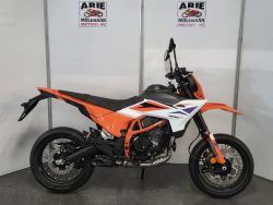 390 SMC R