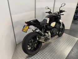 HONDA CB 1000 R