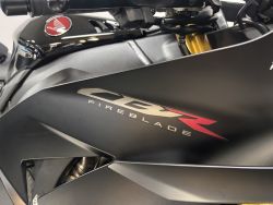 HONDA CBR1000RR-R SP