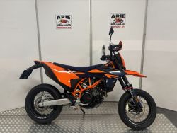 690 SMC R
