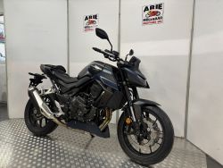 HONDA CB750 Hornet E-Clutch