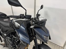 HONDA CB750 Hornet E-Clutch