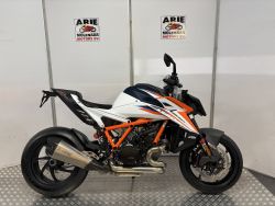 1390 SUPER DUKE RR
