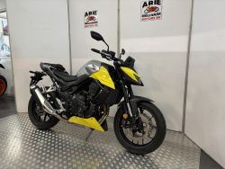 HONDA CB750 Hornet E-Clutch