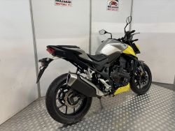 HONDA CB750 Hornet E-Clutch